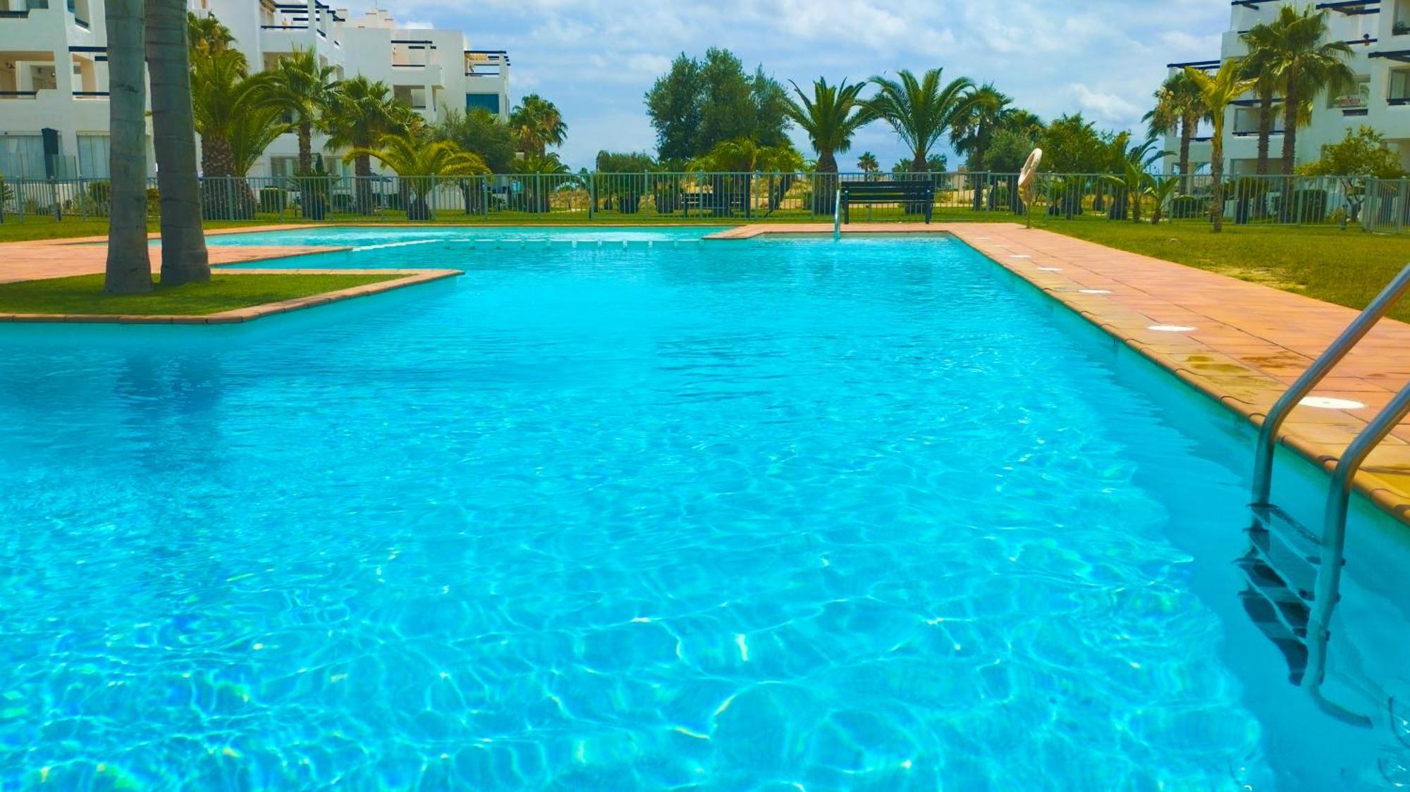 Апартаменты Mar Golf Luxe Flat Мурсия Экстерьер фото